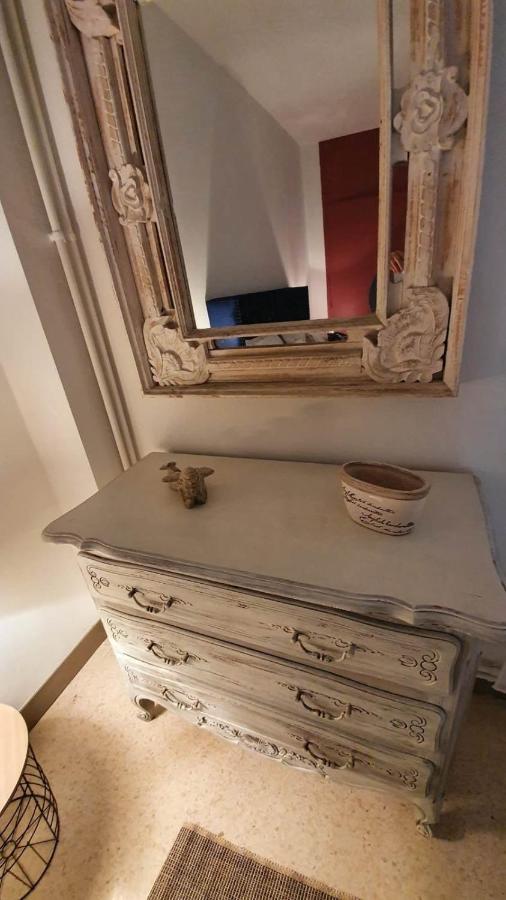 Lovely Suite Nimes Romaine Bagian luar foto